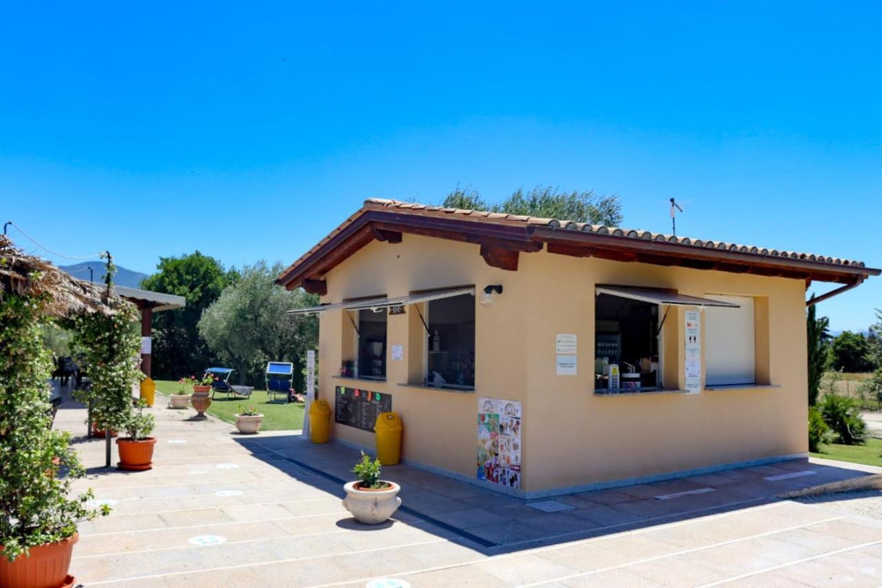 ريفيوتورتو Agriturismo Il Casale Di Monica المظهر الخارجي الصورة