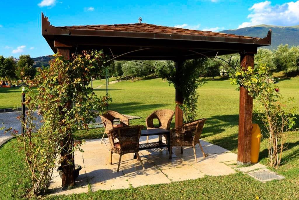 ريفيوتورتو Agriturismo Il Casale Di Monica المظهر الخارجي الصورة