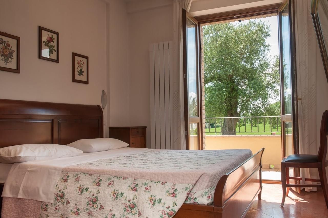 ريفيوتورتو Agriturismo Il Casale Di Monica المظهر الخارجي الصورة