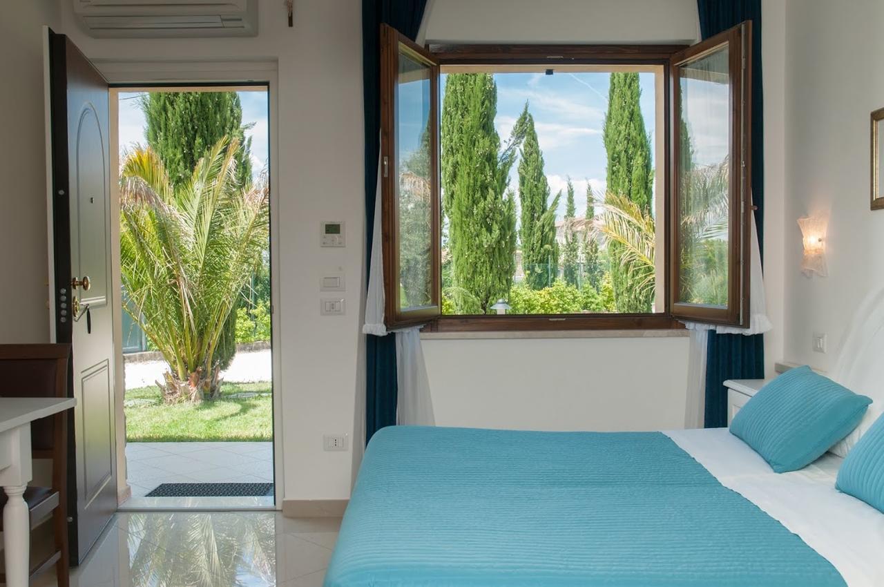 ريفيوتورتو Agriturismo Il Casale Di Monica المظهر الخارجي الصورة